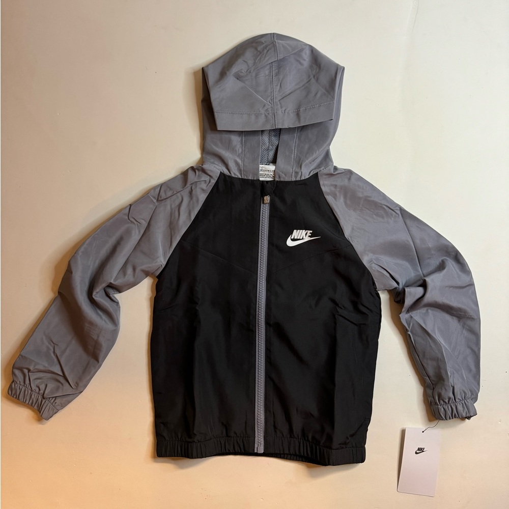 Nike Kids' Split Futura Raglan Windrunner Jacket - 4T - New